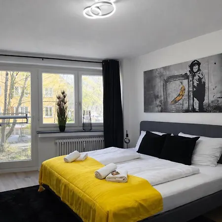 Black & Yellow * Augsburg